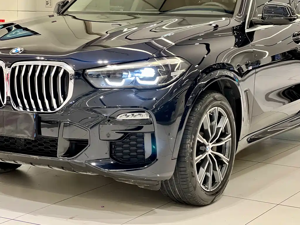 BMW X5 2021 — фото 9