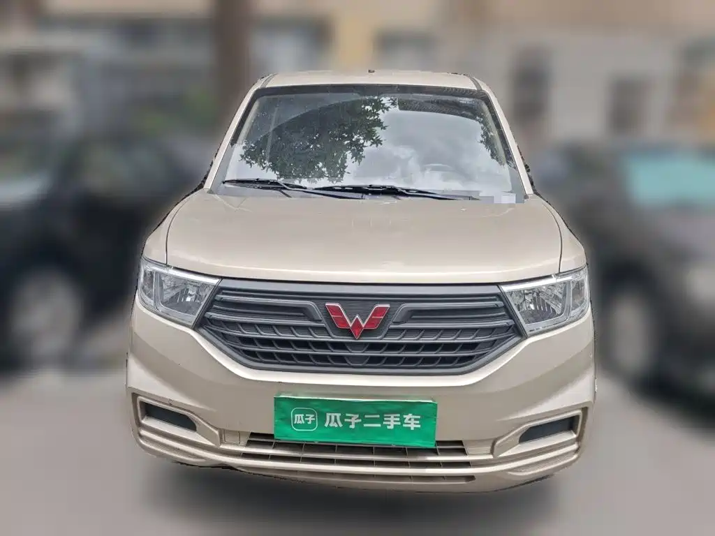 Wuling Hongguang V 2022 — фото 3