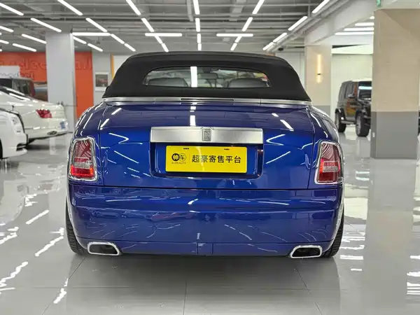 Rolls-Royce Phantom 2007