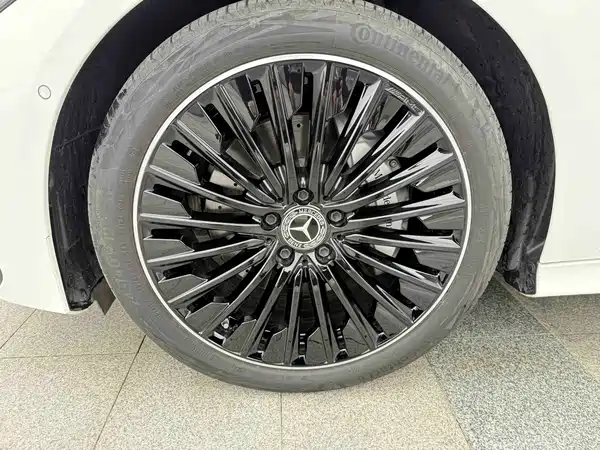 Mercedes-Benz CLE 2025