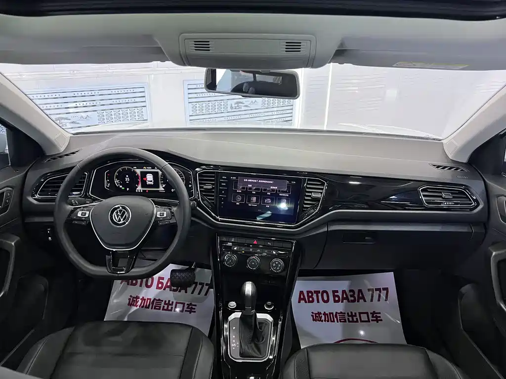 Volkswagen T-Roc 2022 — фото 17