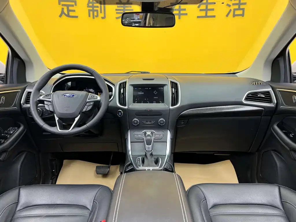 Ford Edge 2020 — фото 11