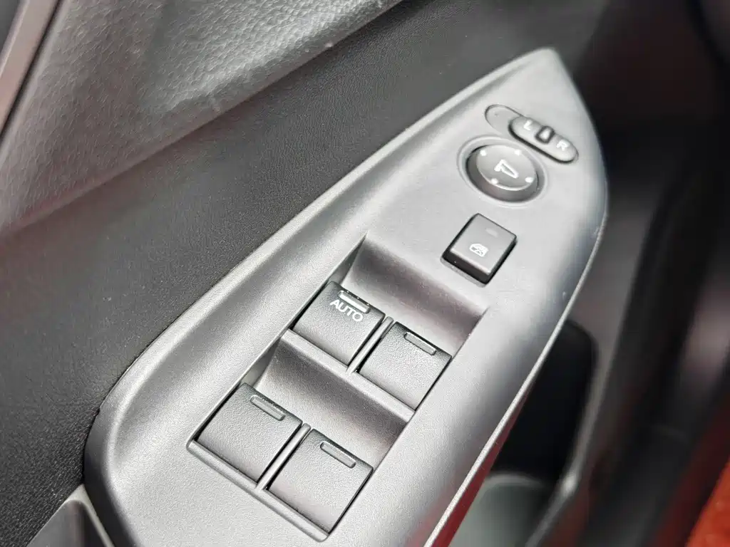 Honda Fit 2016 — фото 28