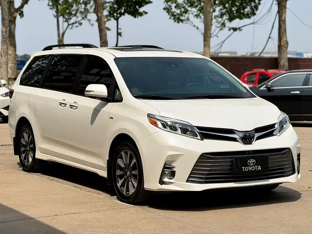 Toyota Sienna 2020 — фото 4