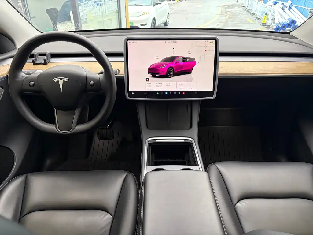 Tesla Model Y 2022 — фото 8