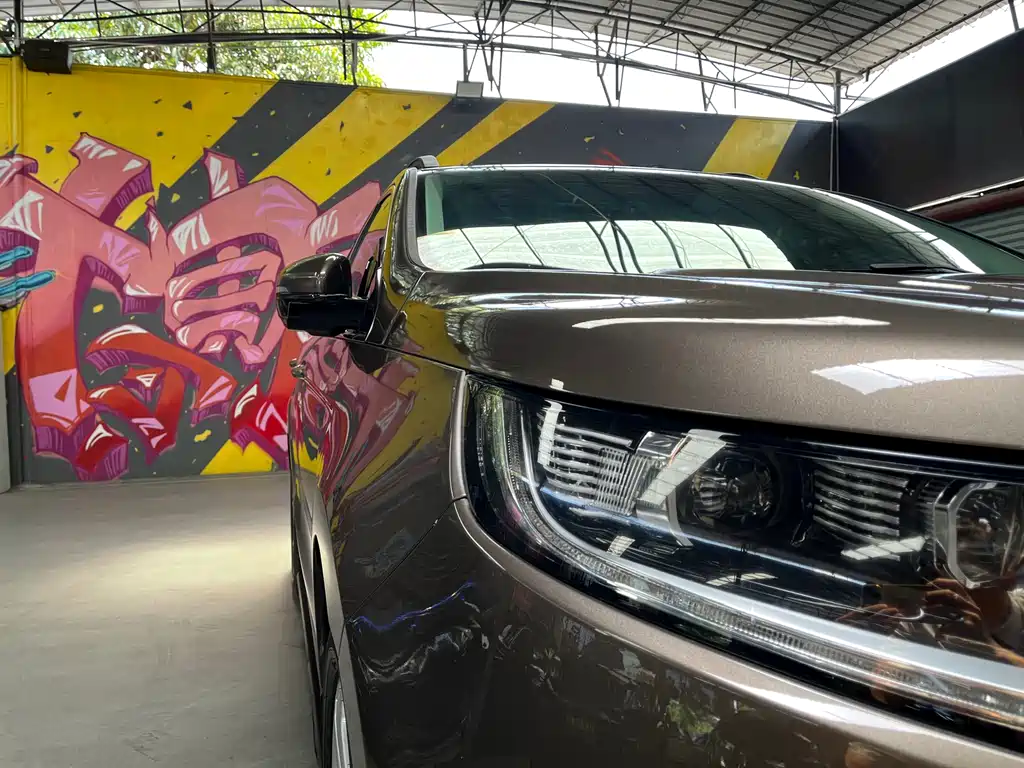 Ford Edge 2015 — фото 11