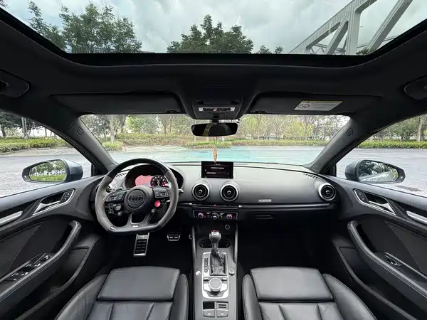 Audi RS 3 2019