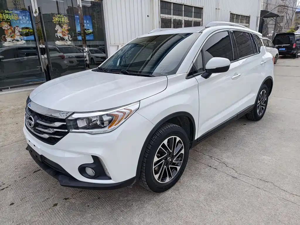 GAC Trumpchi GS4 2018 — фото 1