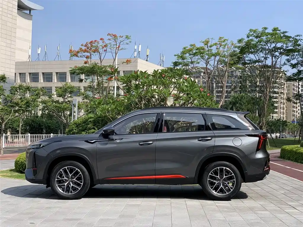 Changan CS75 PLUS 2023 — фото 7