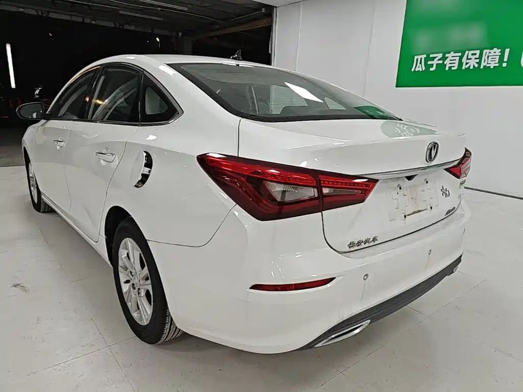 Changan Eado 2019 — фото 23
