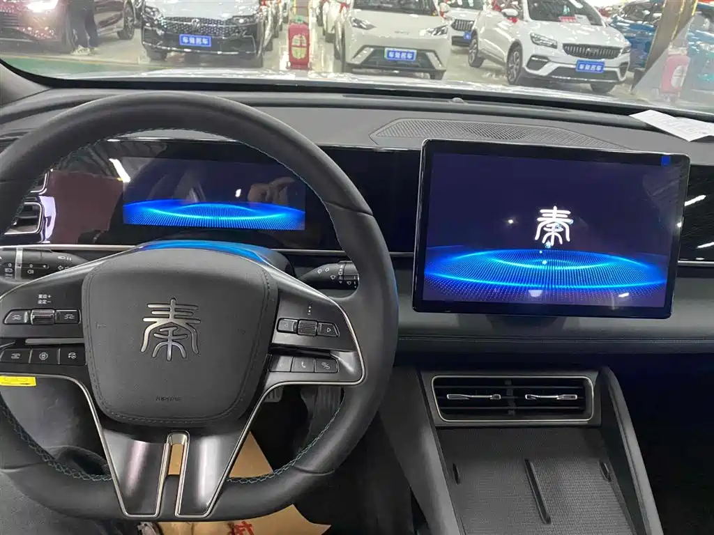 BYD Qin L 2025 — фото 15