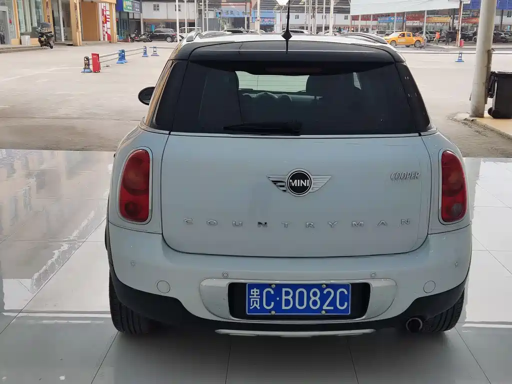 MINI Countryman 2016 — фото 10