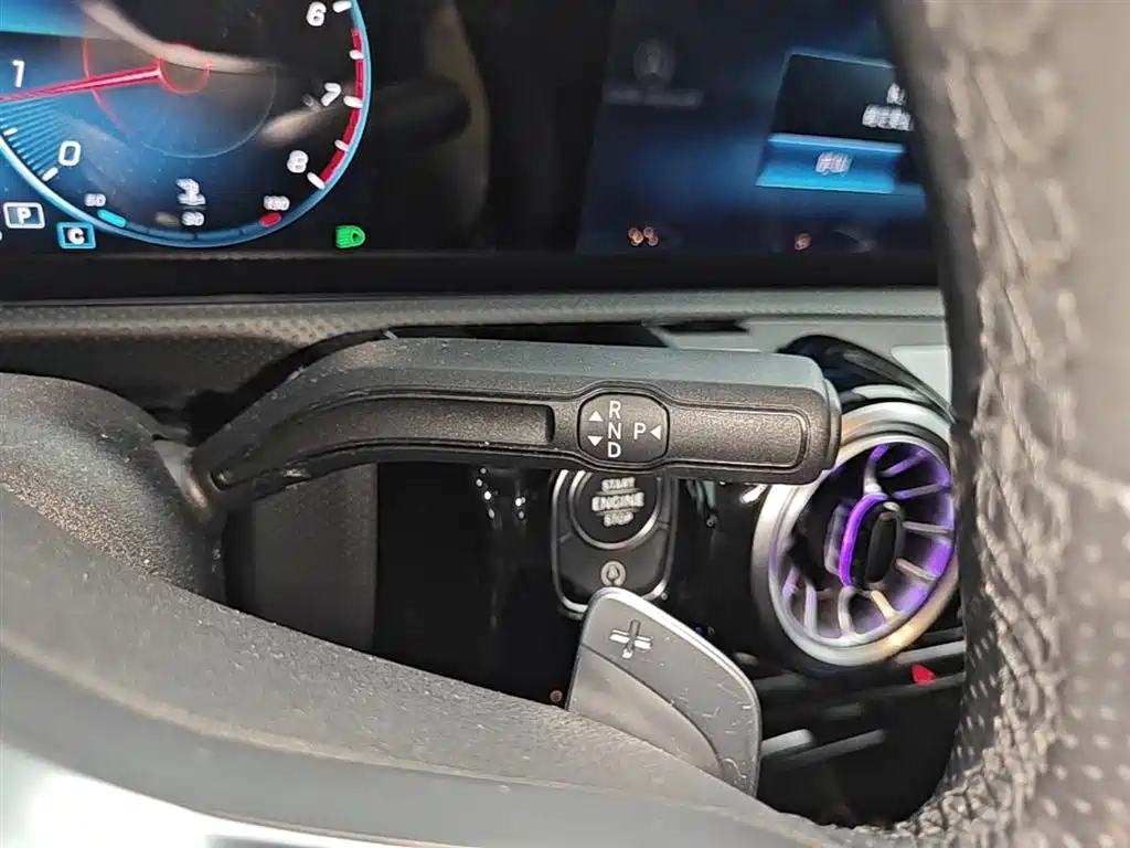 Mercedes-Benz A-Class 2022 — фото 14