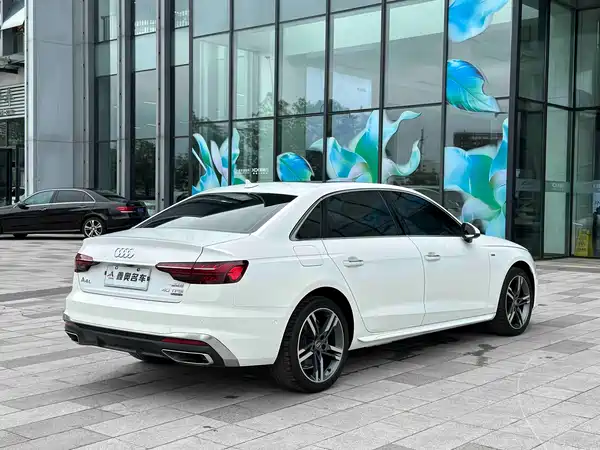 Audi A4L 2020