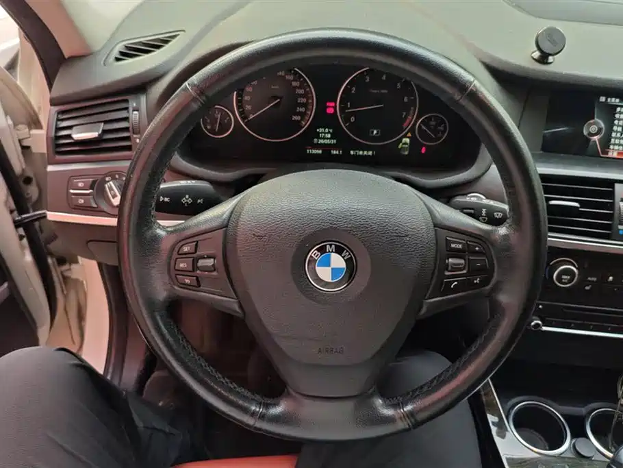 BMW X3 2013 — фото 15