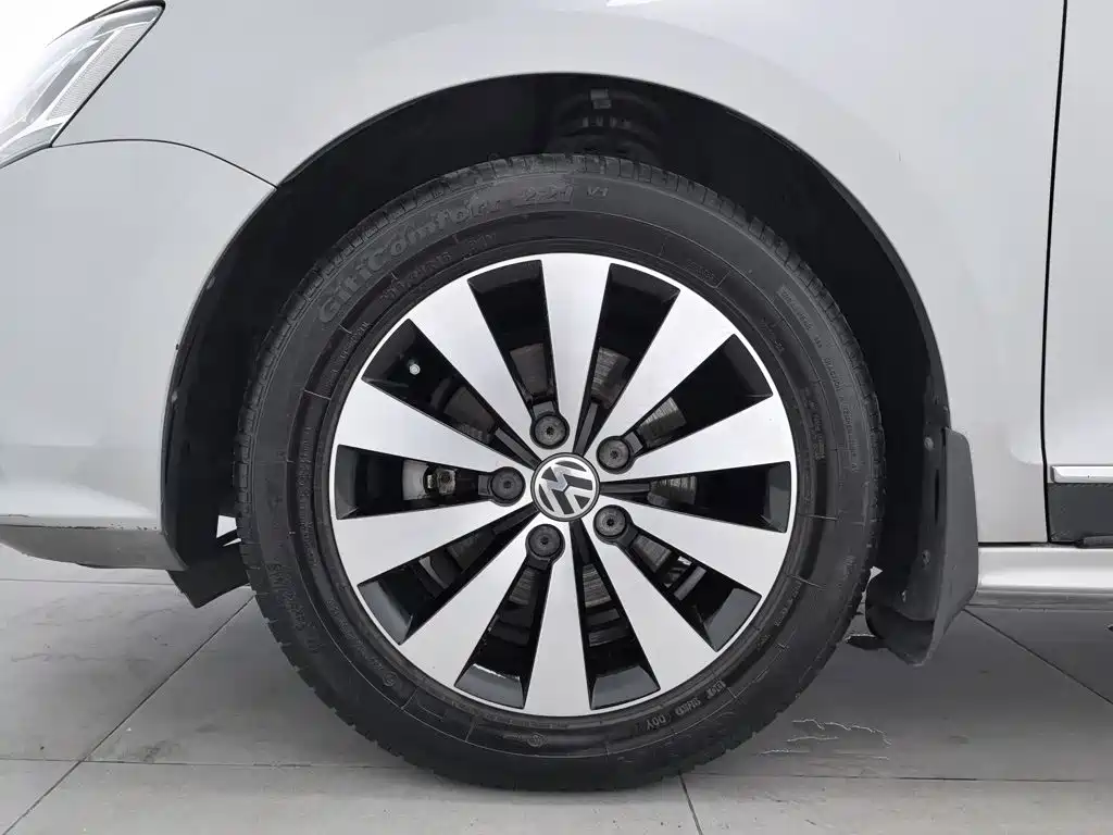 Volkswagen Sagitar 2019 — фото 17