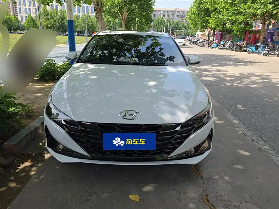 Hyundai Elantra 2021 — фото 2