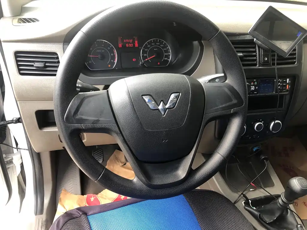 Wuling Rongguang V 2019 — фото 20