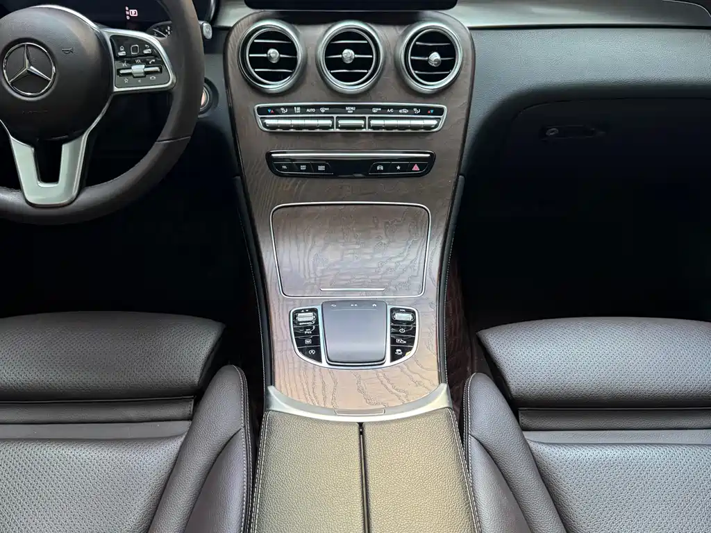 Mercedes-Benz GLC 2020 — фото 12