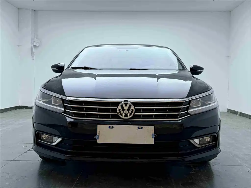 Volkswagen Passat 2019 — фото 2