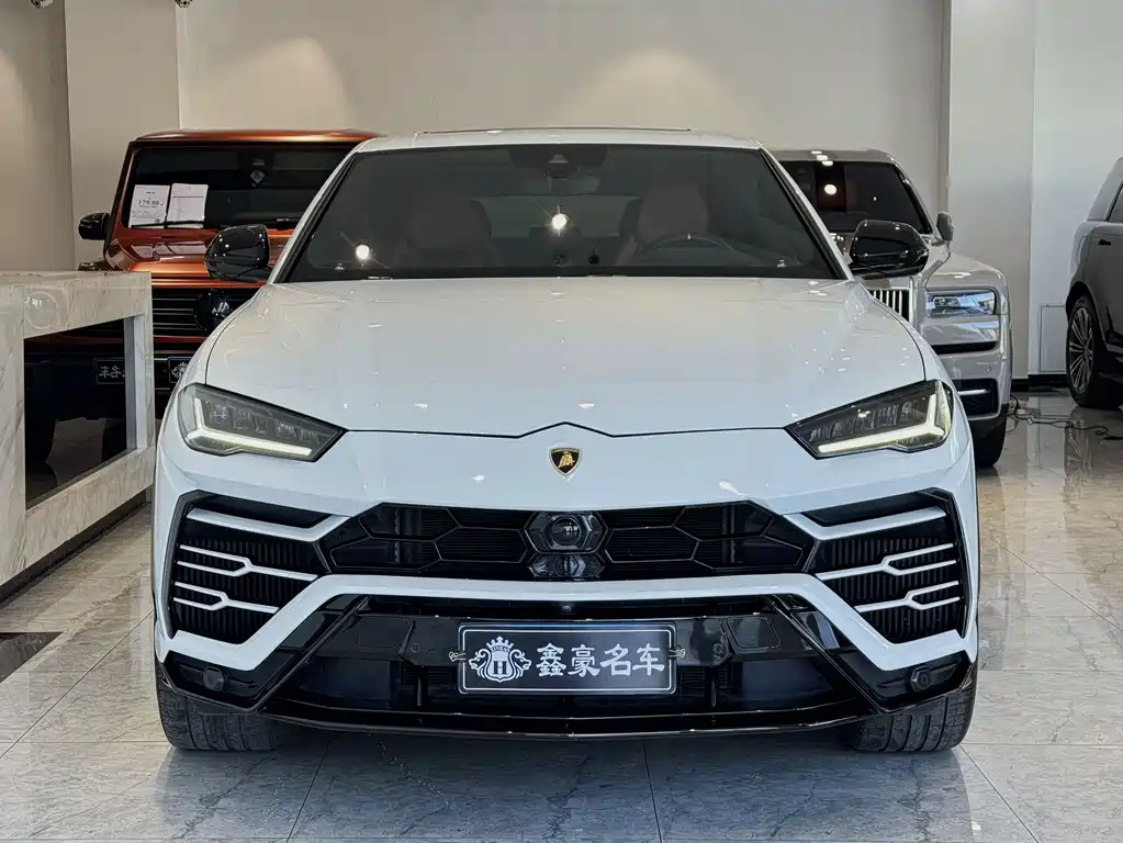 Lamborghini Urus 2018 — фото 4