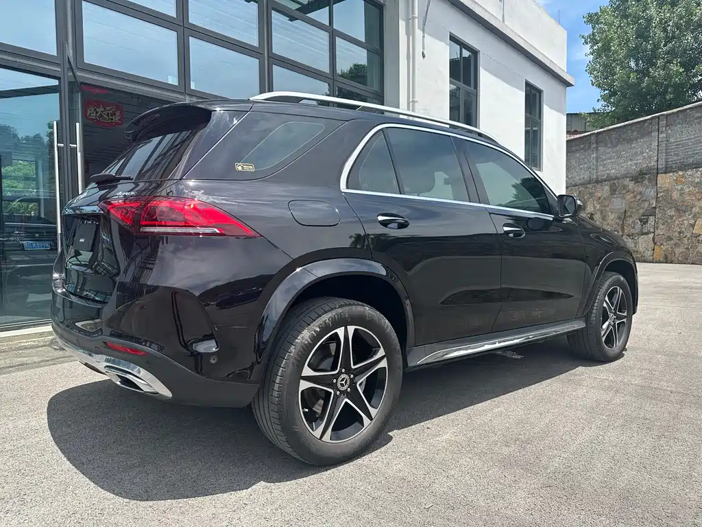 Mercedes-Benz GLE New Energy 2023 — фото 6