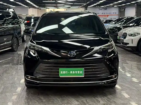 Toyota Sienna 2021