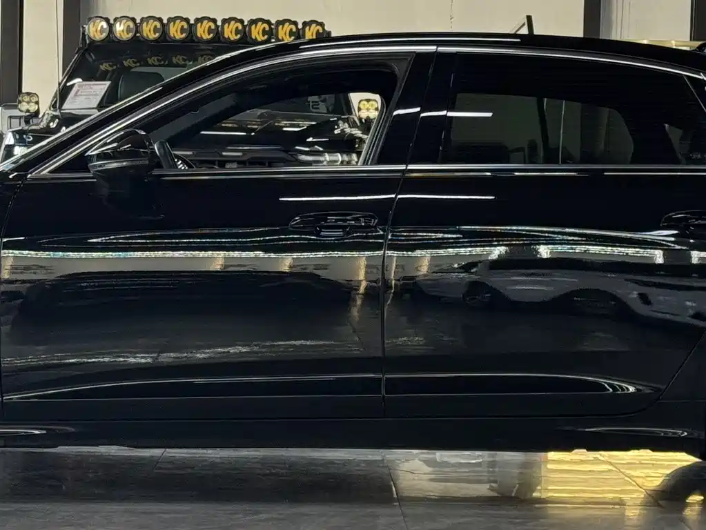 Audi A6L 2023