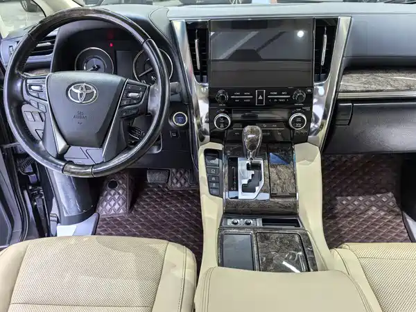 Toyota Wilfa 2022