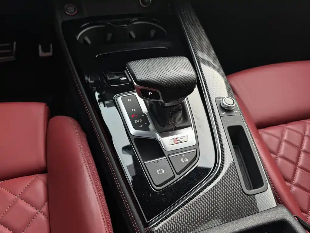 Audi S4 2021 — фото 11