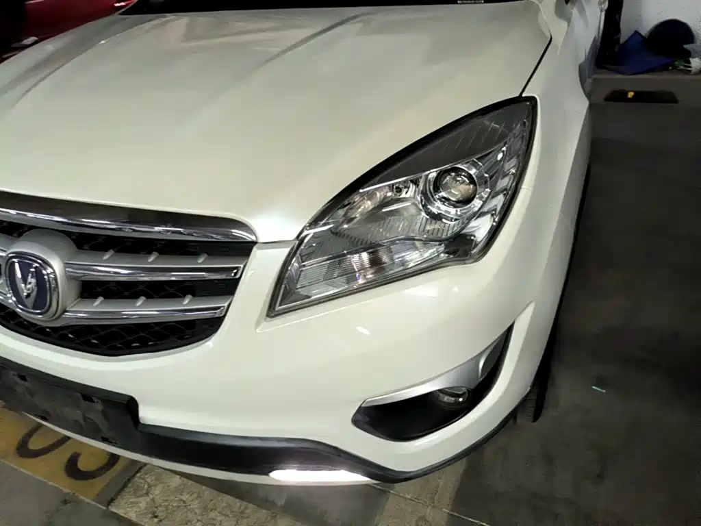 Changan CS35 2015 — фото 24