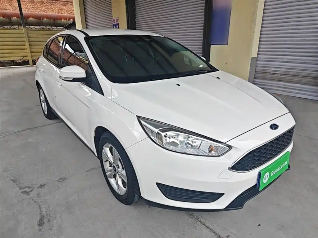 Ford Focus 2019 — фото 4