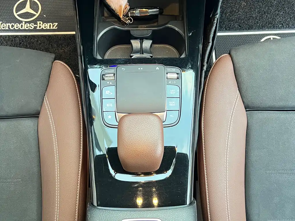 Mercedes-Benz A-Class 2020 — фото 25