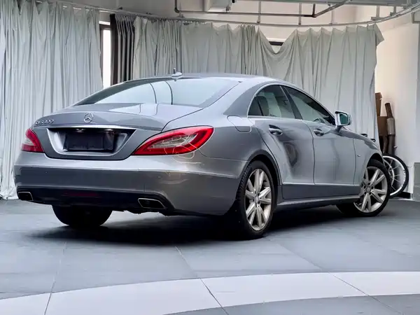 Mercedes-Benz CLS 2012