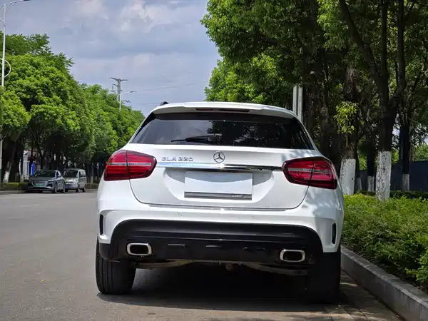 Mercedes-Benz GLA 2018