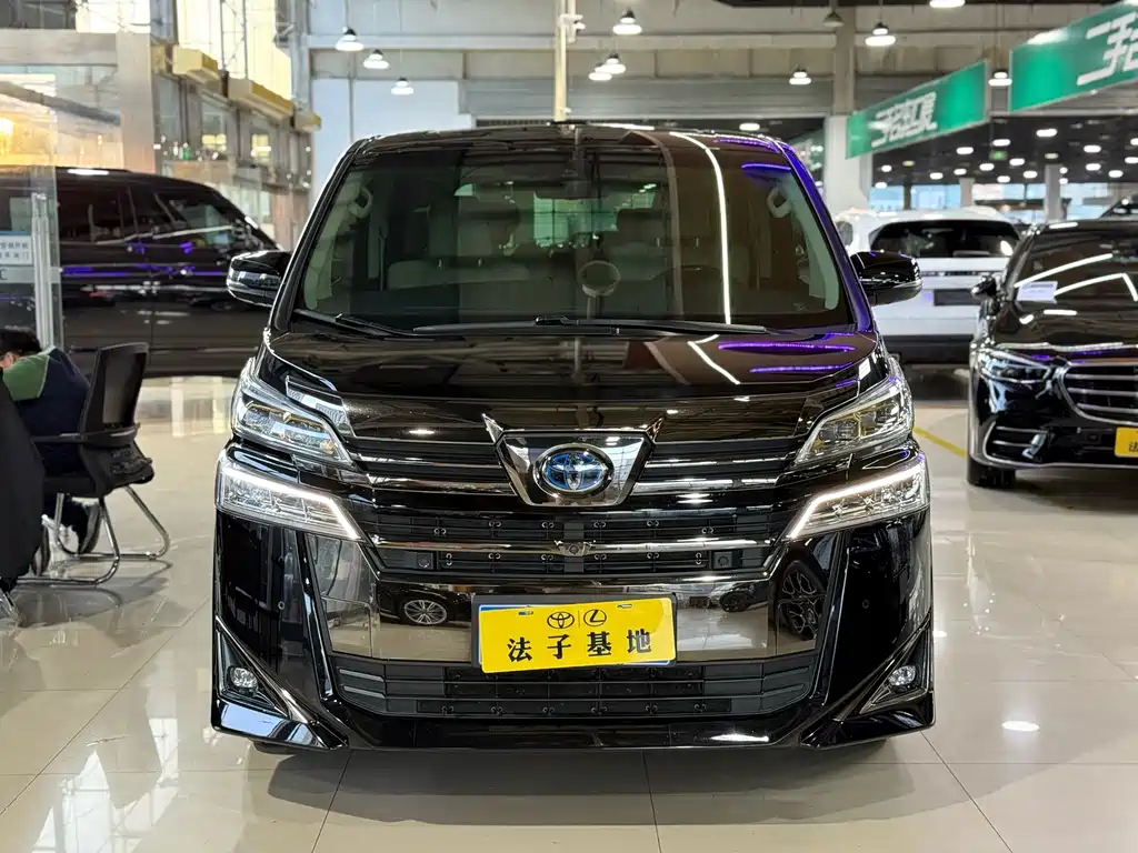 Toyota Vellfire 2021