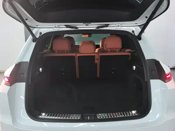 Li Auto L7 2025