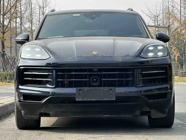 Porsche Cayenne 2023