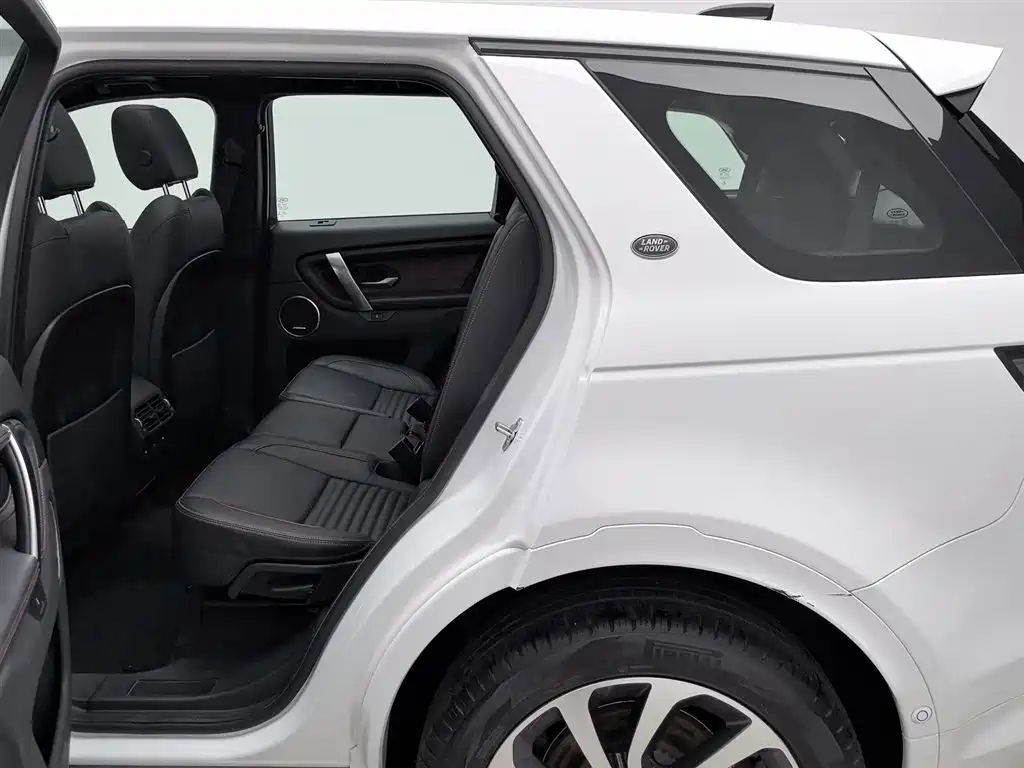 Land Rover Discovery Sport 2020 — фото 15