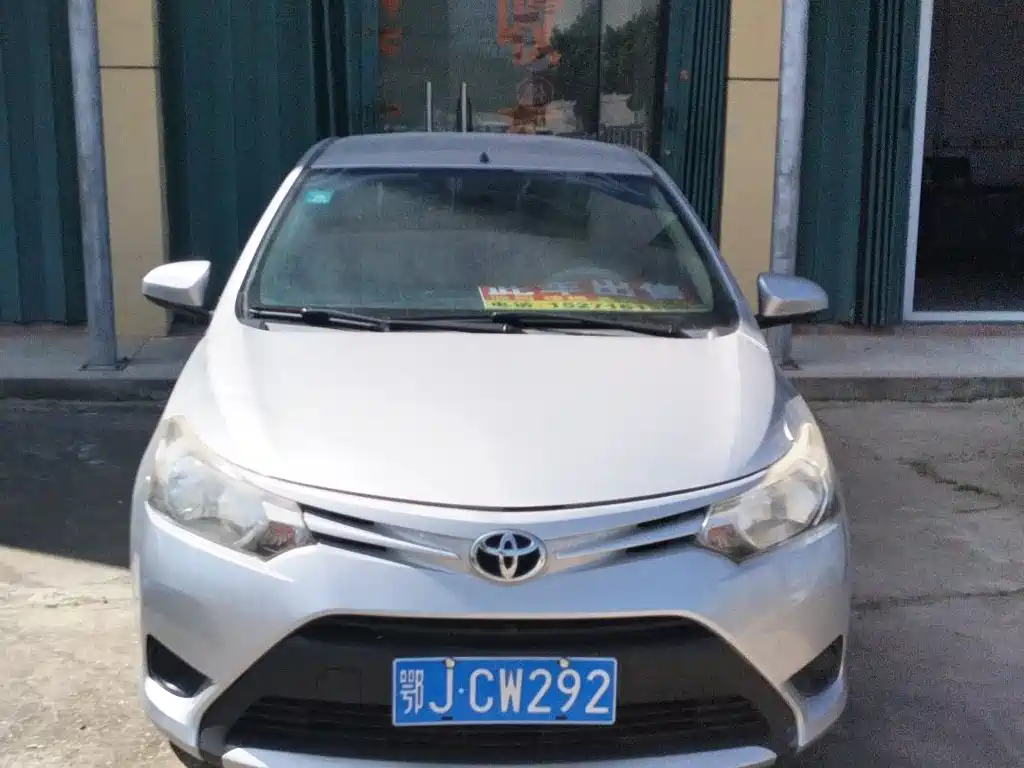 Toyota Vios 2015 — фото 17