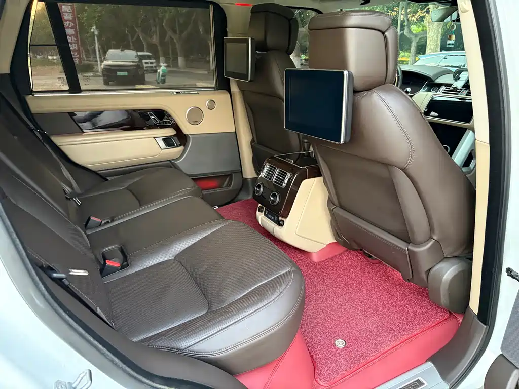 Land Rover Range Rover 2021 — фото 15