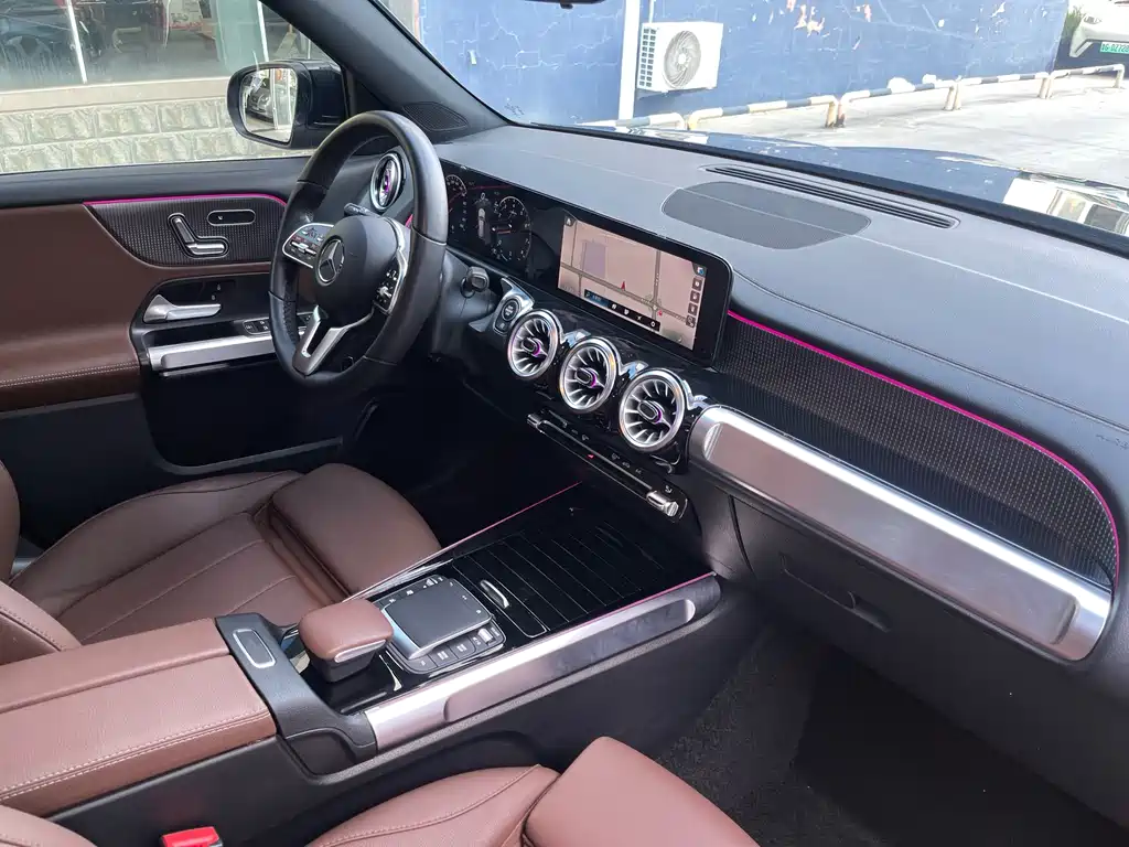 Mercedes-Benz GLB 2023 — фото 14