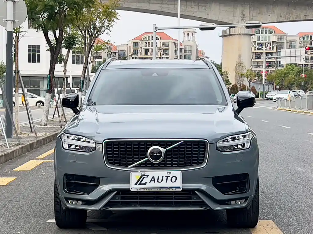 Volvo XC90 2020 — фото 2