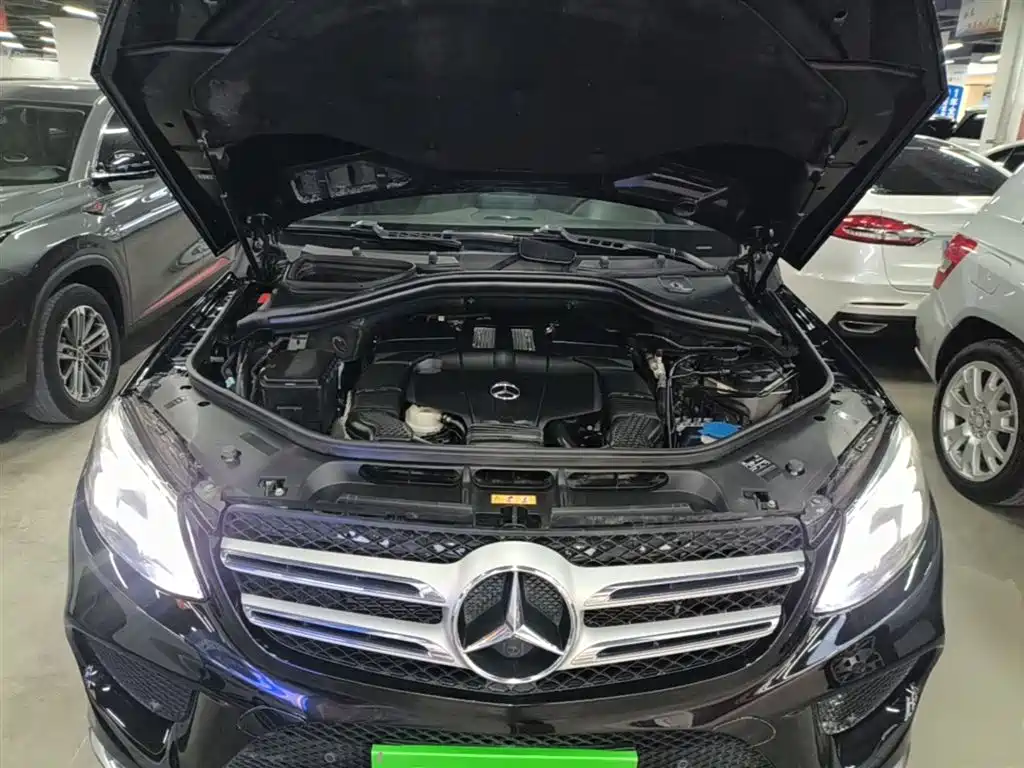 Mercedes-Benz GLE 2016 — фото 20