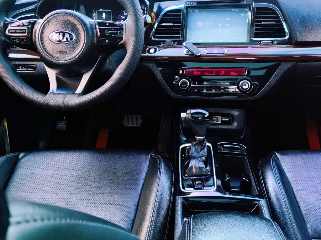 Kia K4 2015 — фото 20