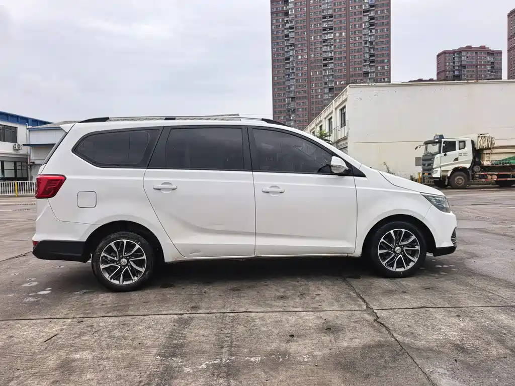 Baojun 730 2019