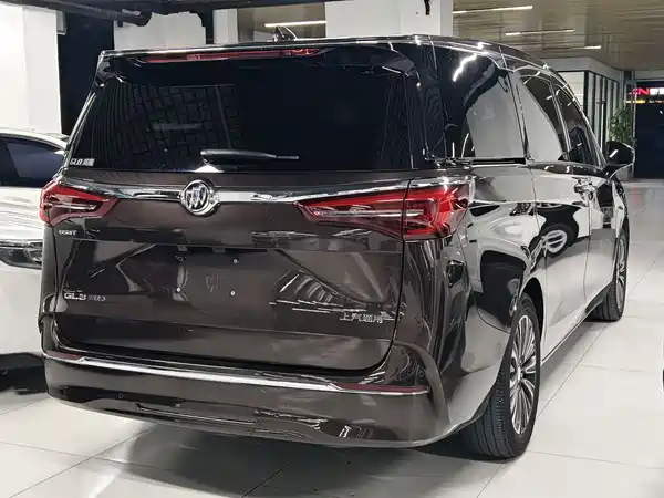 Buick GL8 2021