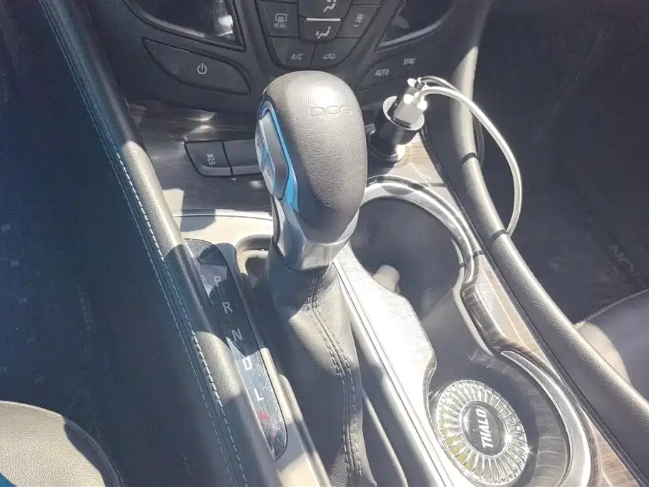 Buick Envision Plus 2018 — фото 16