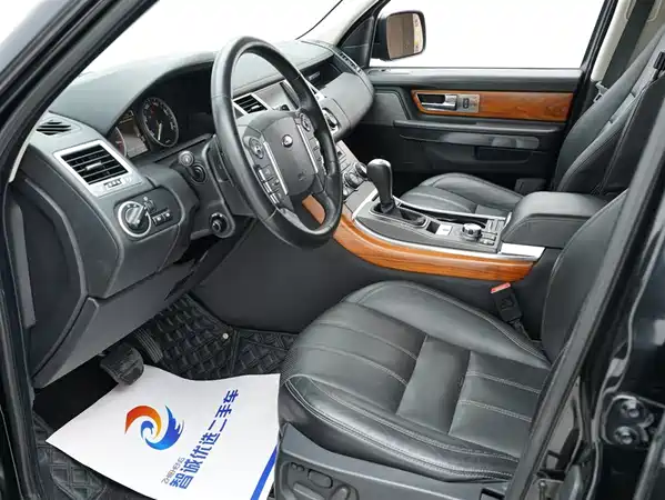 Land Rover Range Rover Sport 2012