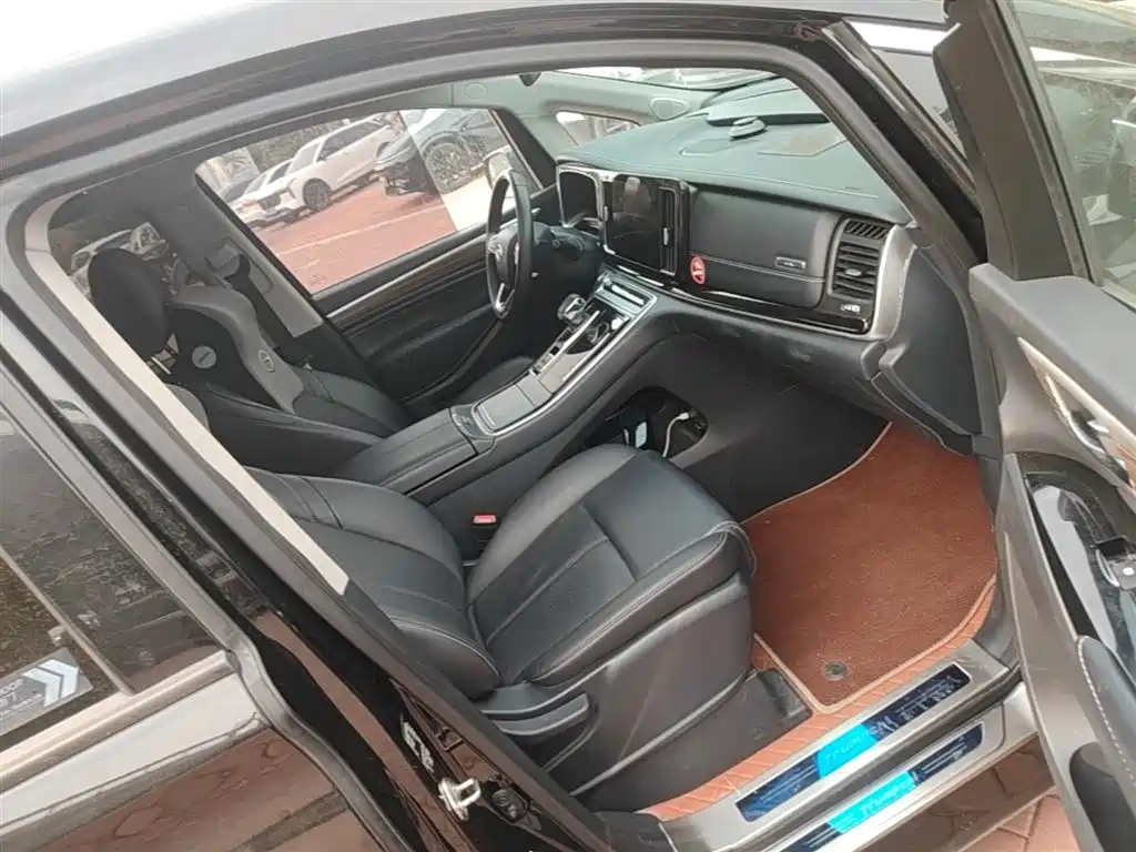 GAC Motor Trumpchi M8 2022 — фото 25